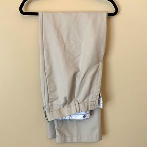 Hagar mens khakis 38x31
